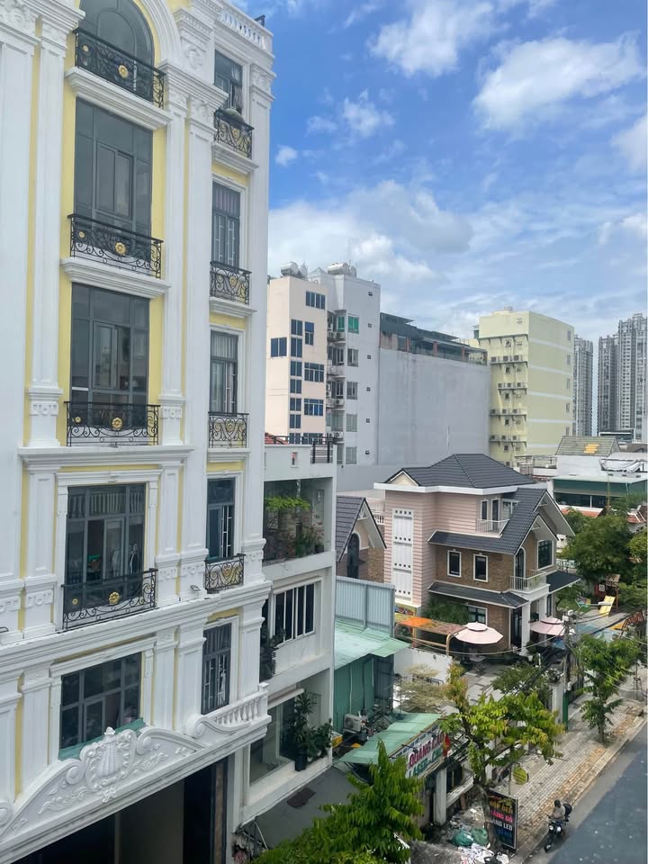 Nhà mặt tiền Đường Số, Phường Tân Hưng, Quận 7 - 68m² giá 35 triệu/tháng - Thiết kế văn phòng hiện đại!