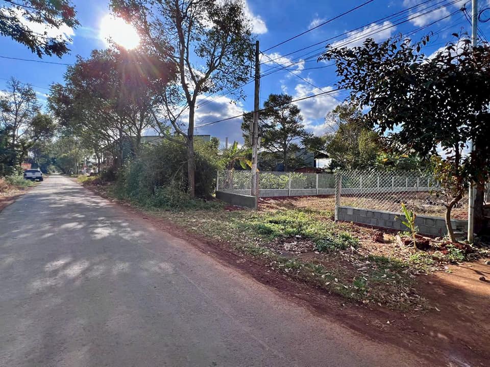 Đất Hòa Thắng 385m² giá chỉ 3 tỷ - Vị trí đẹp, kinh doanh thuận lợi!