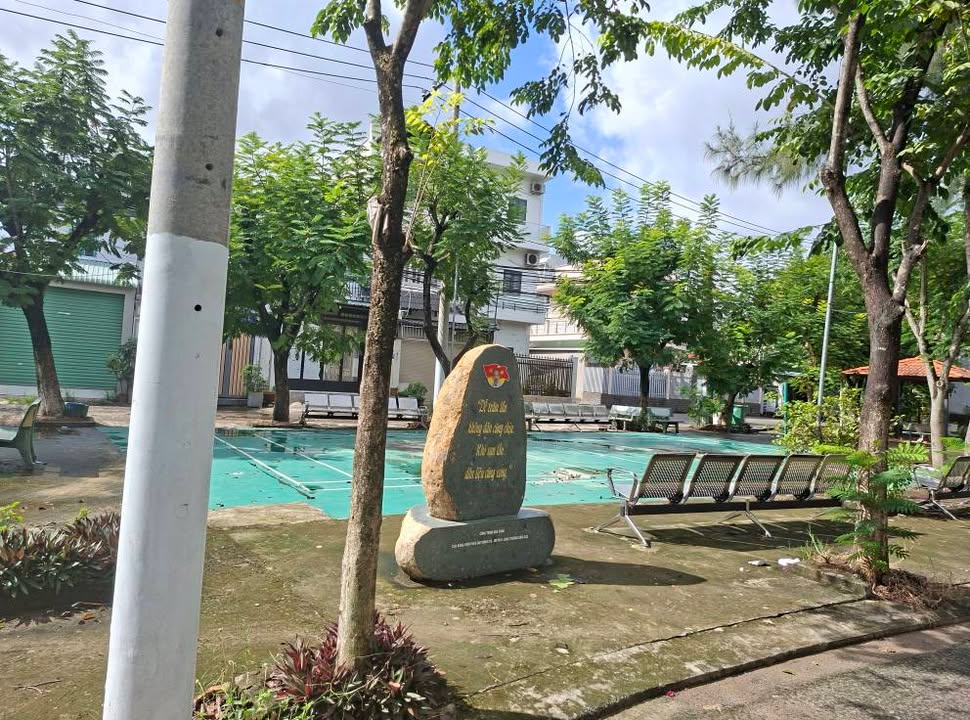 Đất mặt tiền chợ Long Trường 100m² giá 5 tỷ - Cơ hội đầu tư tuyệt vời!