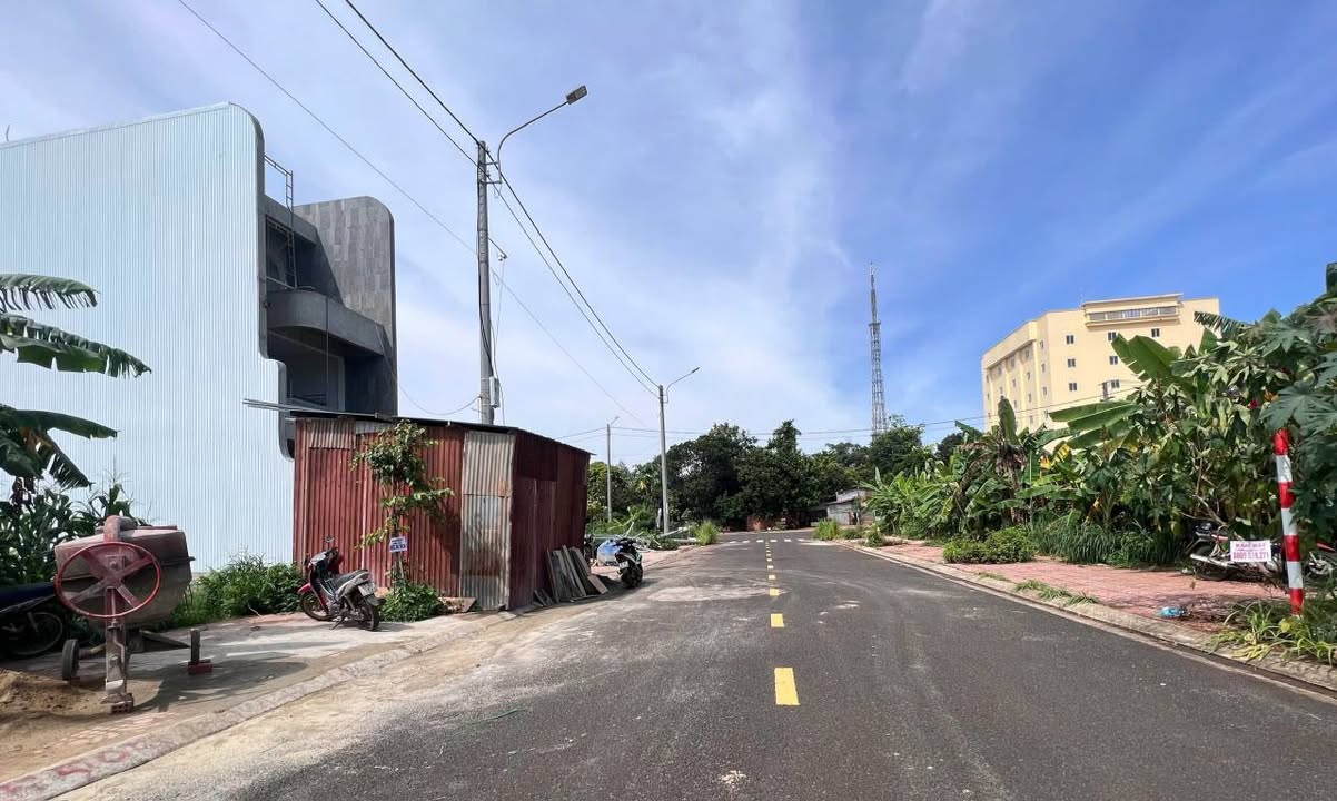 Đất nền TDP8, P Tân An, 120m² giá 5.4 tỷ - Pháp lý rõ ràng, đầu tư sinh lời!