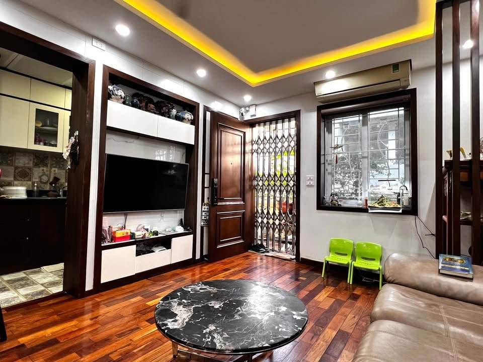 Căn hộ tập thể Tôn Đức Thắng 36m² giá 4 tỷ - Dọn vào ở ngay!