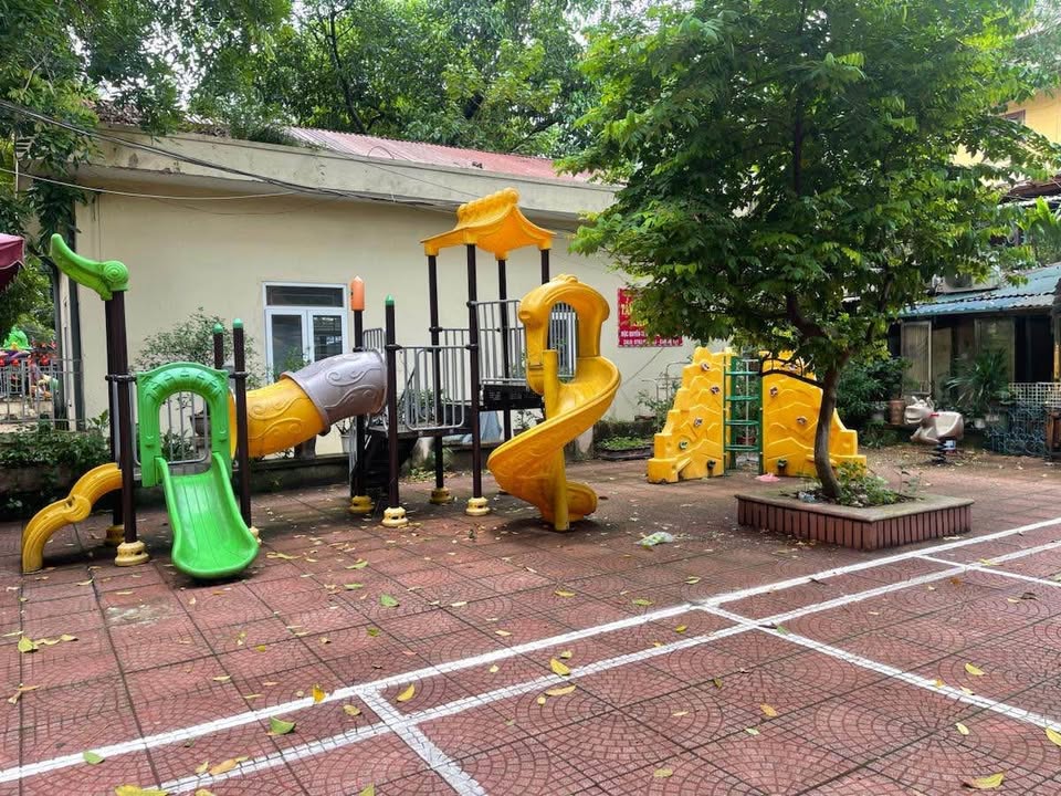 Căn hộ tập thể Kim Liên - 72m² giá 4.5 tỷ - Vị trí đắc địa, sẵn sàng vào ở!