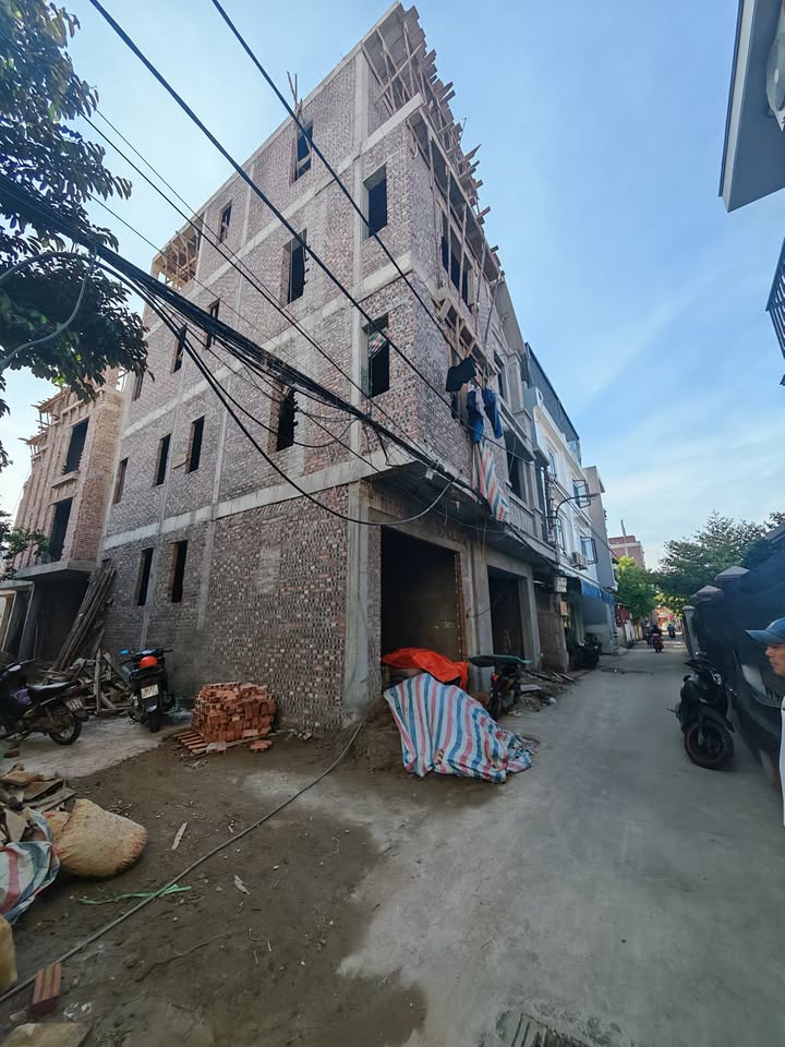 Nhà 4 Tầng Lô Góc Chợ Lũng - Hải An 44m² giá 4.2 tỷ - Đỗ cửa, Kinh doanh thuận lợi!