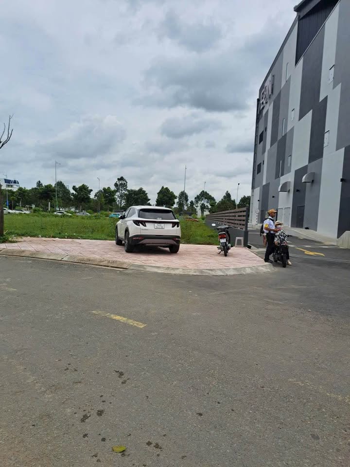 Đất nền Khu IDICO2, Đường D7, Phường 6, 152m² - Đối diện công viên lớn!