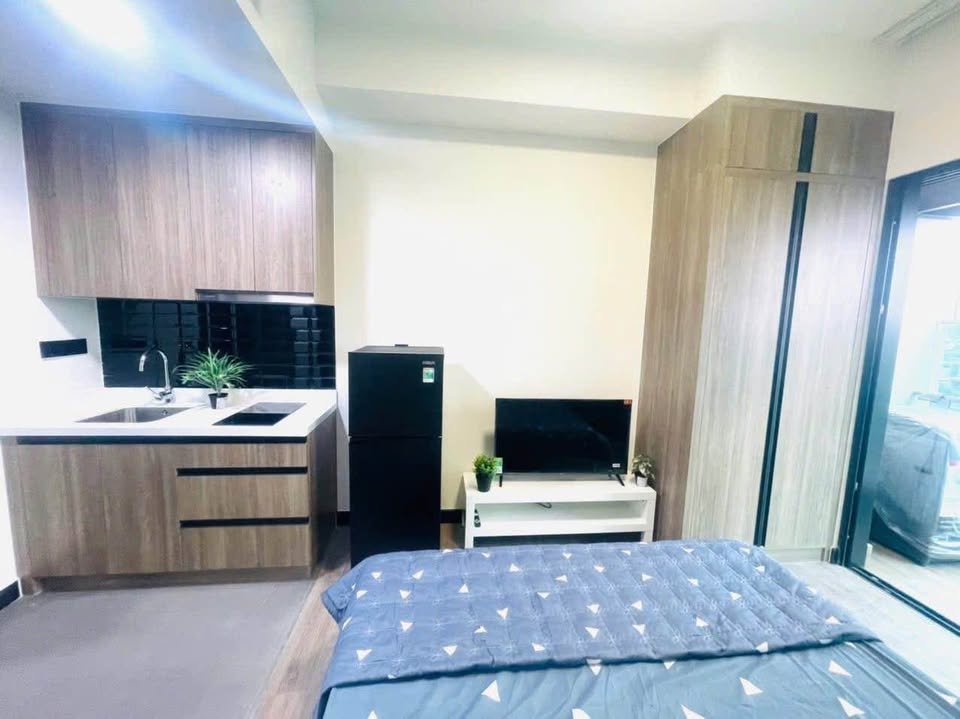 Căn hộ cao cấp Studio Delasol Quận 4 giá 12.5 triệu - View sông thoáng mát!