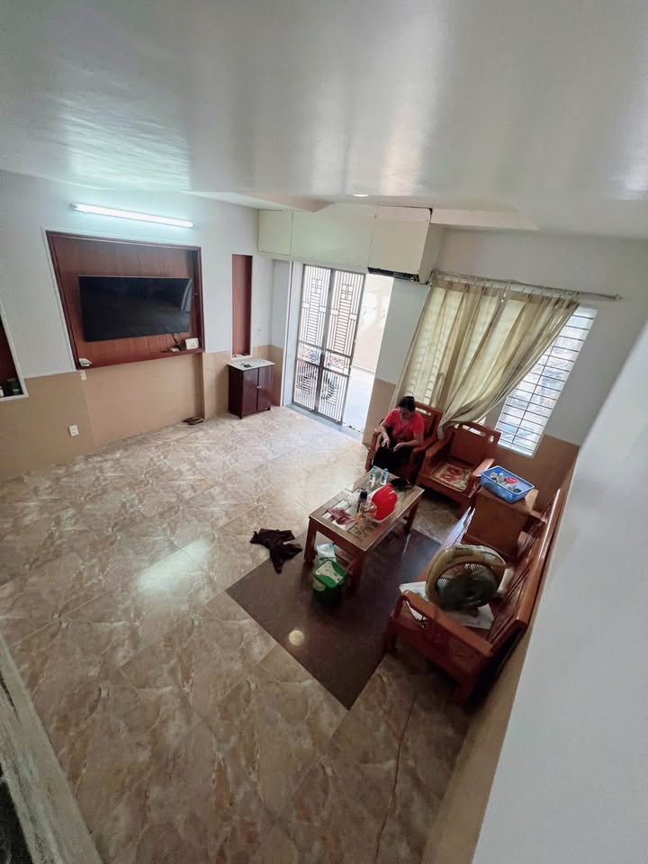 Nhà 3 tầng Đằng Hải, 50m² giá 2.95 tỷ - Vị trí đẹp, ô tô vào được!