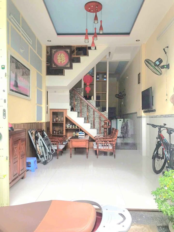 Nhà 2 tầng chính chủ tại Quang Trung, Quy Nhơn 38.5m² giá 2 tỷ - Địa điểm lý tưởng an cư!