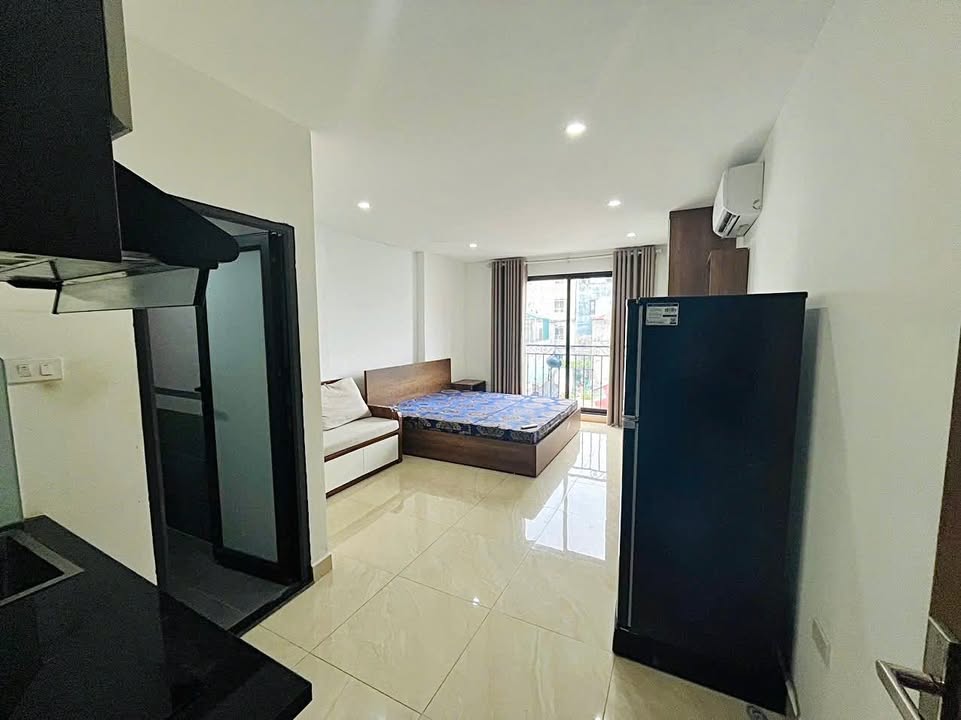 Phòng trọ cho thuê tại Ngõ 898 Đường Láng 28m² - Nội thất đầy đủ, ở ngay!