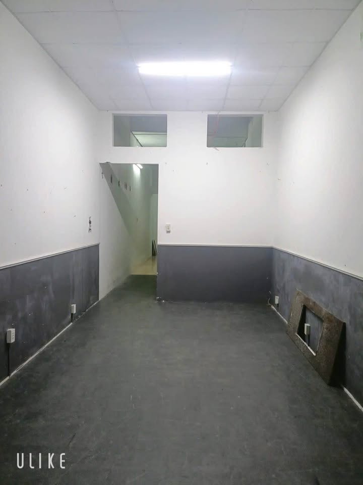 Nhà nguyên căn Tăng Bạt Hổ 70m² giá 9 triệu - Thích hợp làm SPA, Salon, Văn phòng!