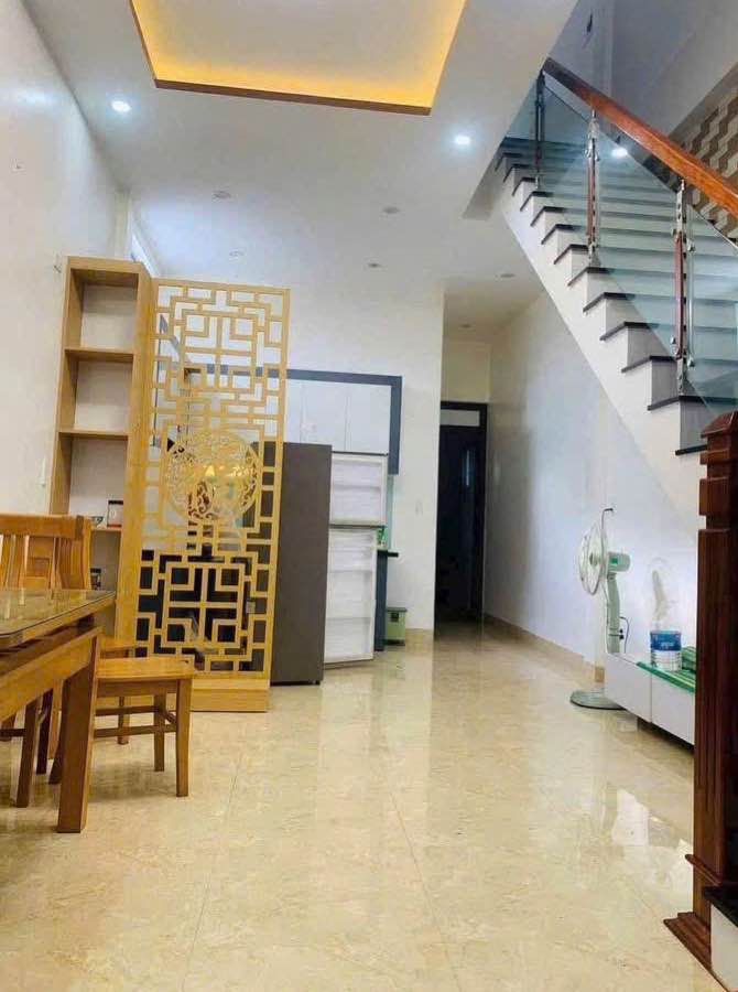 Nhà 2 tầng Nguyễn Lộ Trạch, phường Xuân Phú - 59m² giá 2.5 tỷ - Chính chủ bán gấp!