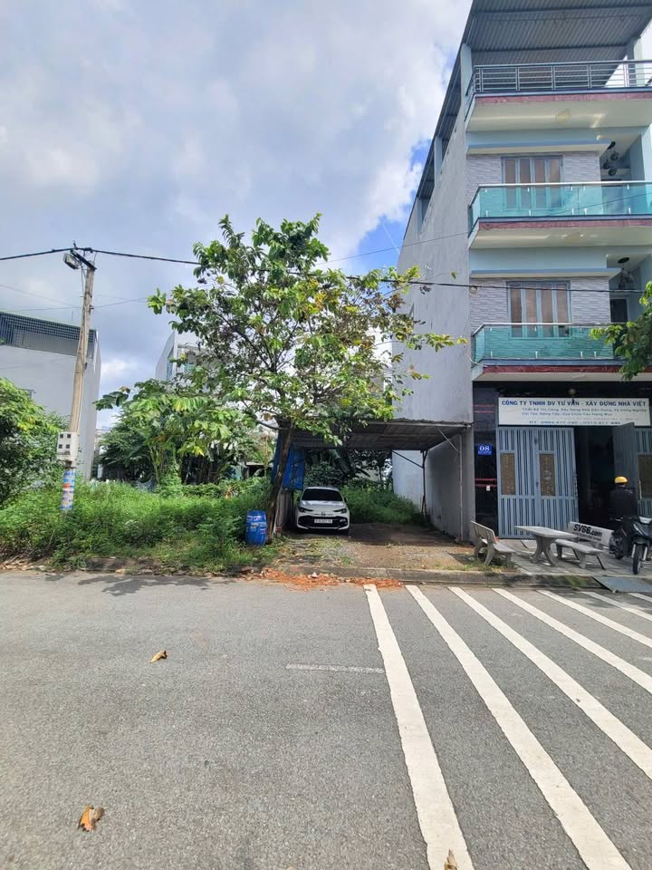 Đất KDC Đông Hòa Dĩ An 70m² giá 3.9 tỷ - Sổ hồng riêng, hỗ trợ ngân hàng!