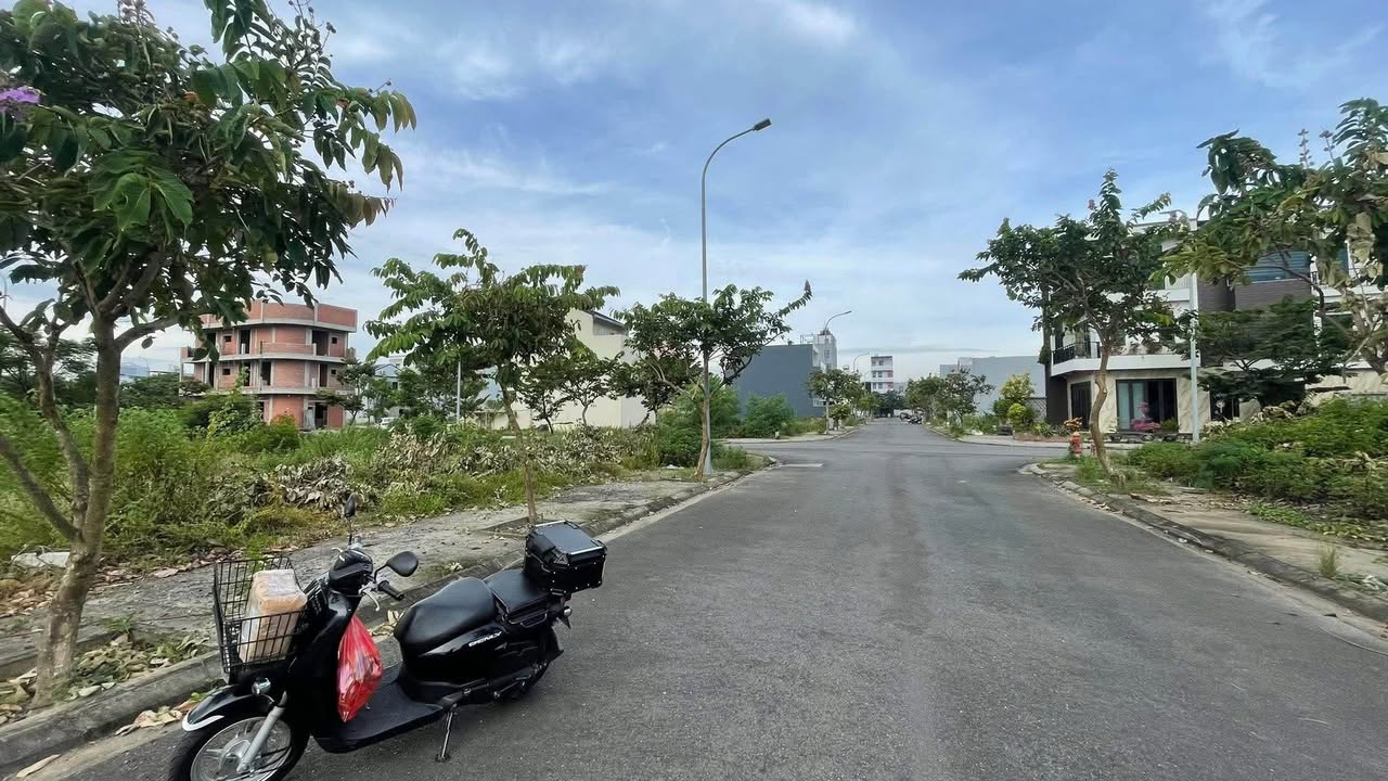 Lô đất KĐT FPT Đà Nẵng 90m² giá 4.85 tỷ - Đầu tư sinh lời ngay!