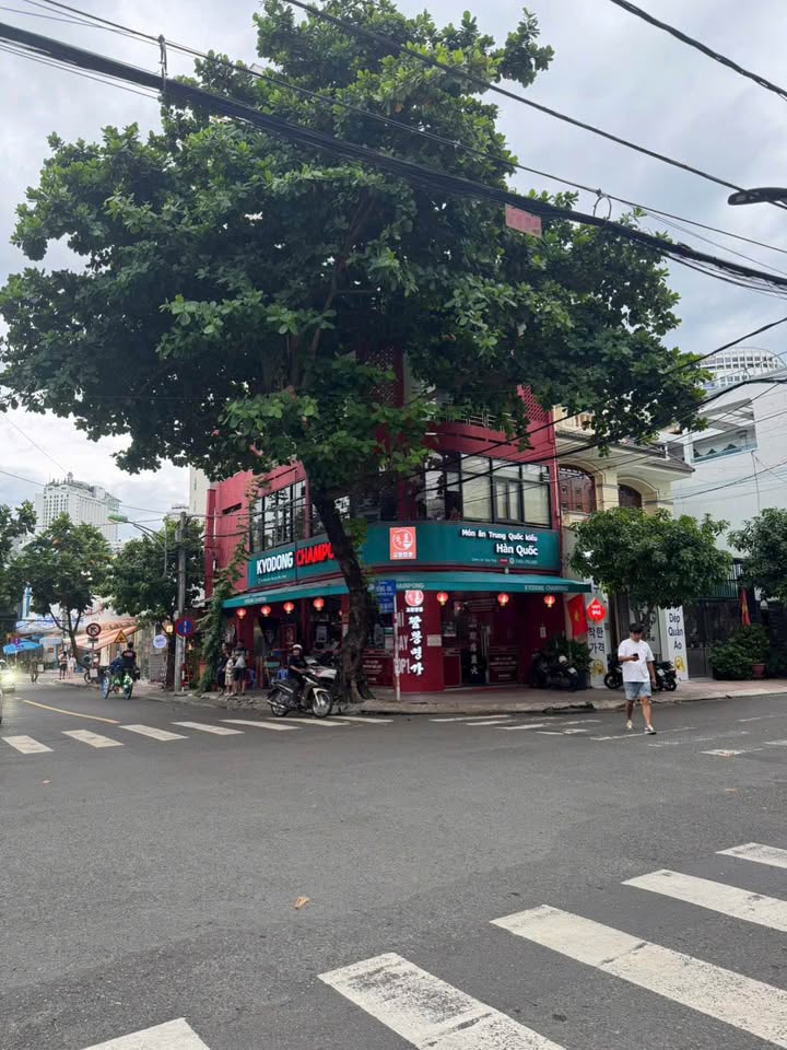 Bán gấp FrontHouse Đống Đa, Nha Trang 49m² giá 25 tỷ - Kinh doanh ngay!