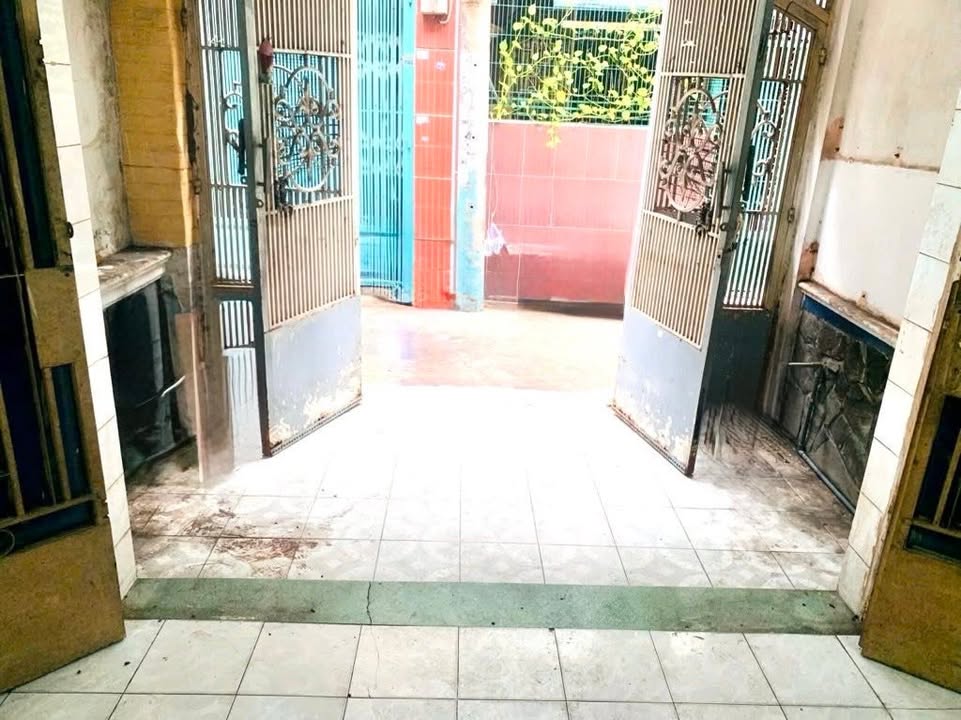 Nhà phố Hòa Hưng, Quận 10, 50m² giá 6.5 tỷ - Tiện xây mới ngay!