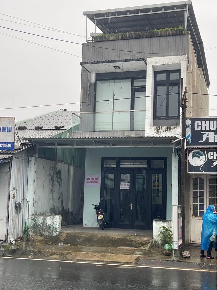 Nhà cho thuê 2 tầng tại Duy Xuyên - Tiện làm văn phòng, spa, hair salon