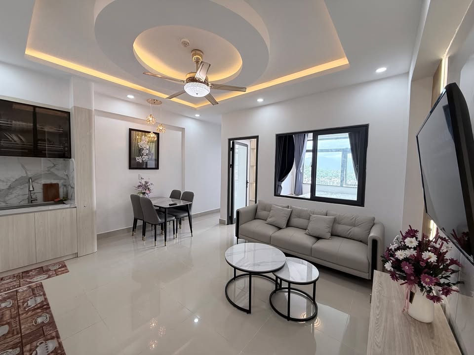 Căn hộ Napoleon Castle Nha Trang 56m² giá 2.35 tỷ - View biển tuyệt đẹp!