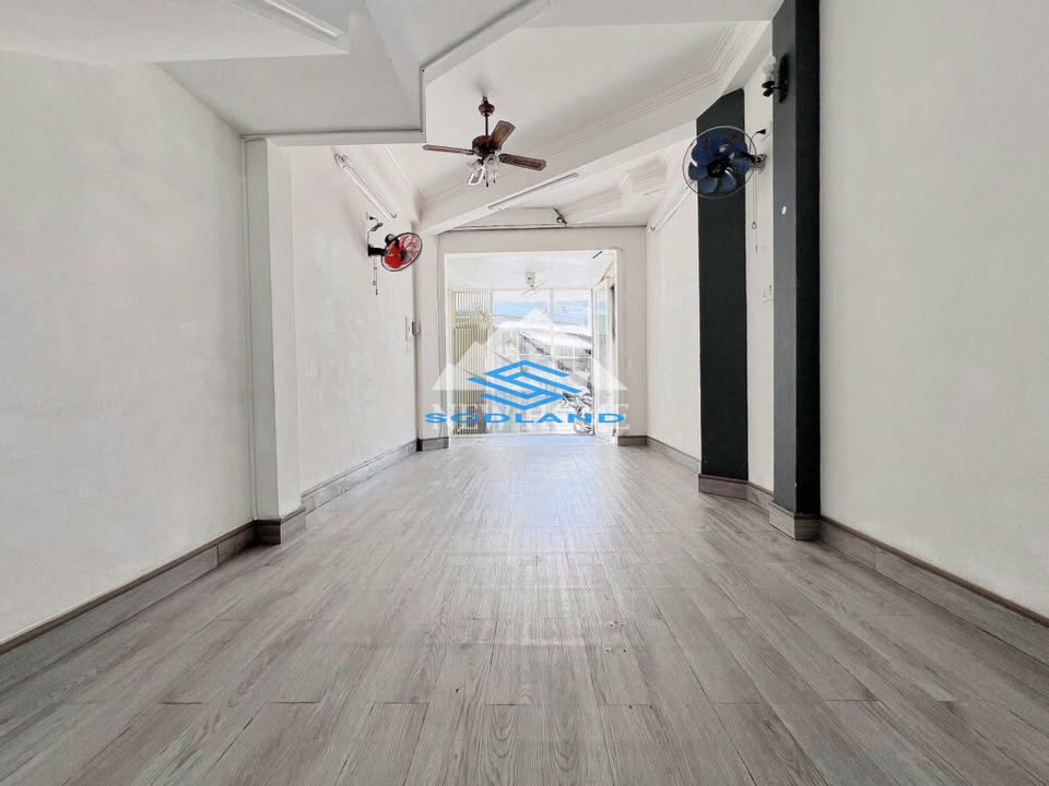 Bán nhà mặt tiền đường Định Cư, Nha Trang 50m² giá 6 tỷ - Căn góc hiếm có!