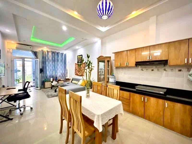 Nhà 2 tầng Chế Lan Viên, Ngũ Hành Sơn 76m² giá 8,8 tỷ - Gần biển Mỹ Khê!
