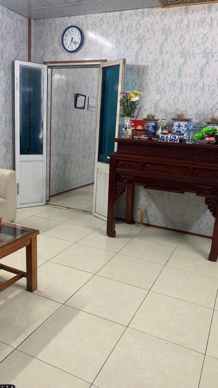 Nhà cấp 4 Lê Duẩn, Kiến An 76m² giá 2 tỷ - Bán gấp trong tuần!