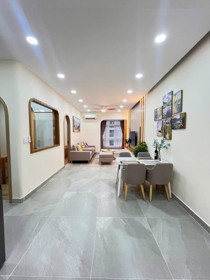 Căn hộ Sky Garden 2, Phường Tân Phong, Quận 7 - Diện tích 81m², Full nội thất đẹp, chỉ 25 triệu/tháng!