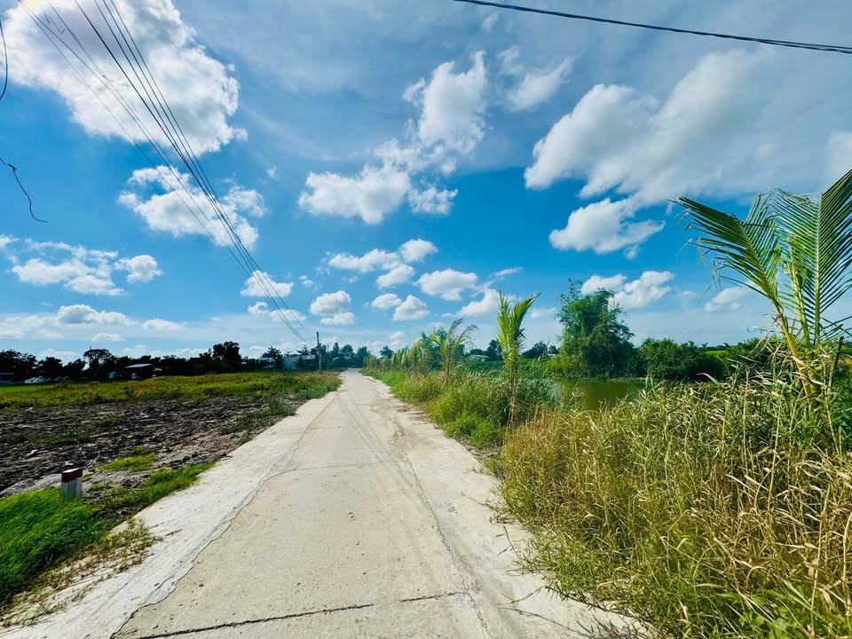 Đất thổ cư Nguyễn Hữu Cảnh, Rạch Giá 680m² giá 950 triệu - Cơ hội đầu tư tuyệt vời!