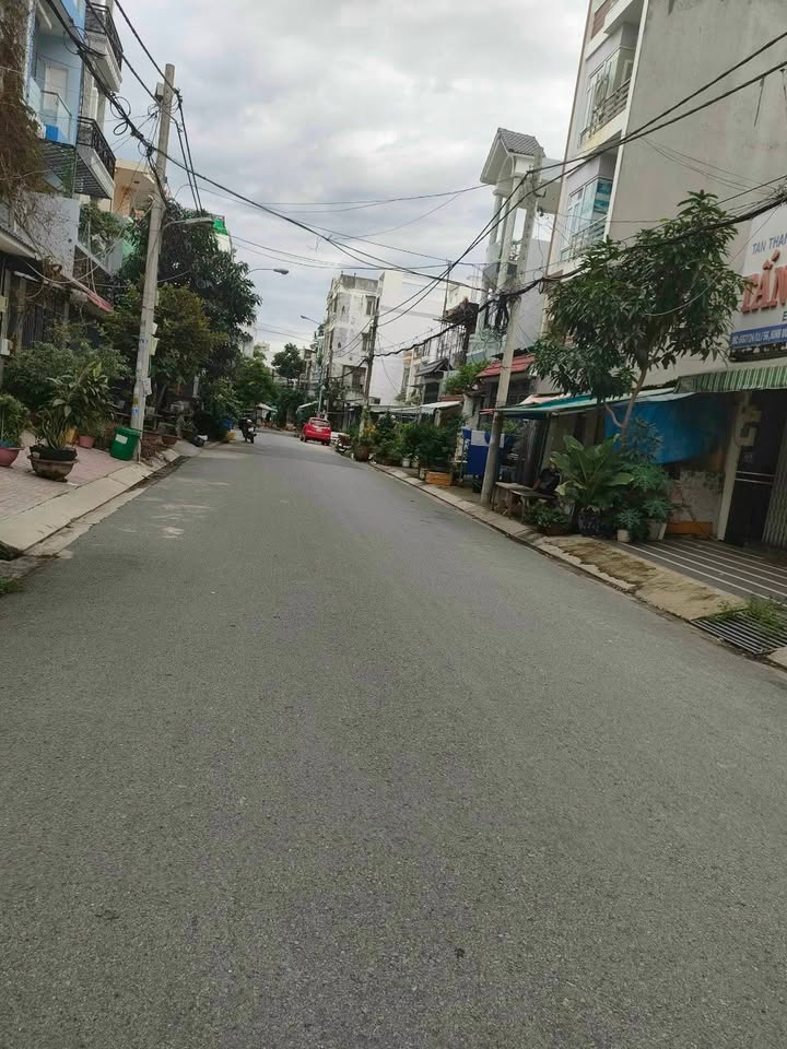 Đất nền KDC Nam Hùng Vương Bình Tân 72m² giá 5.5 tỷ - Đường nhựa 8m an ninh tốt!