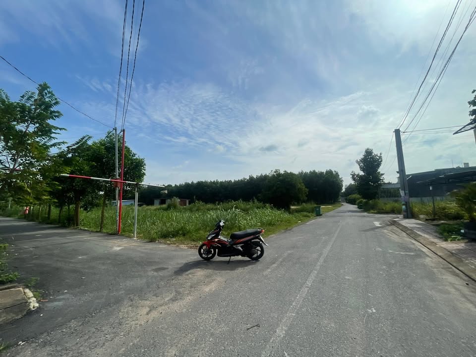 Đất thổ cư 100m² tại ấp 4 xã An Viễn giá chỉ 920 triệu - Cơ hội đầu tư tuyệt vời!