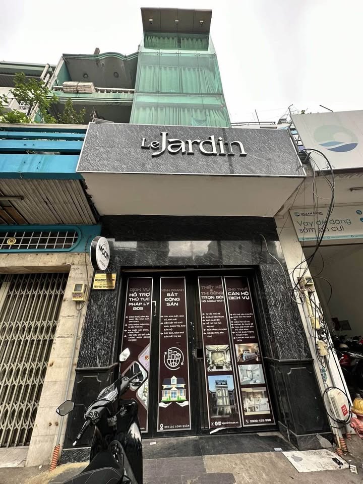 Nhà mặt tiền Lạc Long Quân, Tân Bình 89m² giá 28 tỷ - Kinh doanh sầm uất!