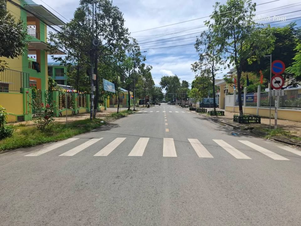 Nhà 1 Trệt 1 Lầu Trần Văn Long, Ninh Kiều 80m² giá 5.49 tỷ - Sổ hồng hoàn công!