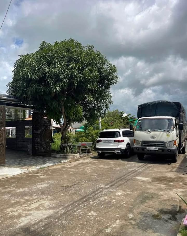 Nhà Phú Long 100m² giá 1.7 tỷ - Chính chủ, pháp lý rõ ràng!