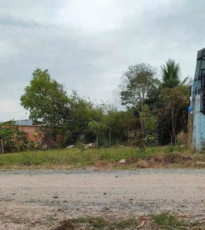 Đất nền KDC Trung Lập Thượng 420m² giá 1.6 tỷ - View kênh thoáng mát!