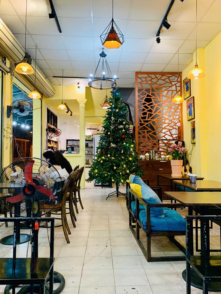 Quán cafe lô góc Nguyễn Chí Thanh, Cầu Giấy 45m² - Sẵn sàng vận hành ngay!