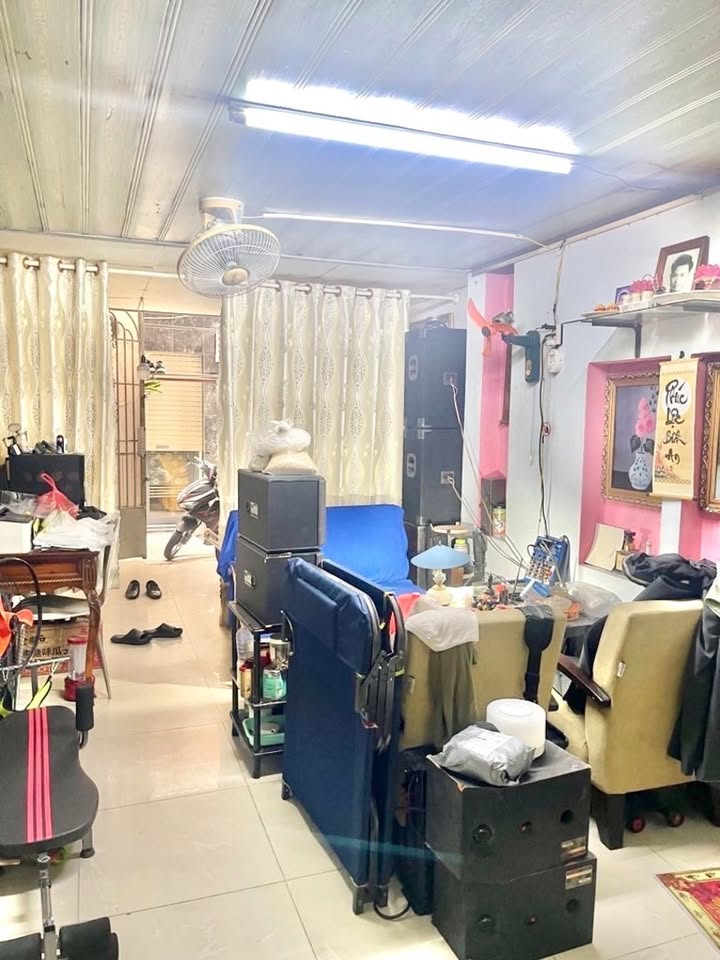 Nhà cấp 4 đường Lê Văn Sỹ, quận 10, 50m² giá 7 tỷ - Đầu tư sinh lời ngay!