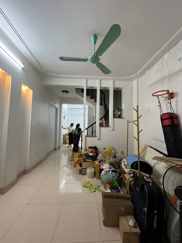 Nhà cho thuê Minh Khai, Hai Bà Trưng 52m² giá 10 triệu - Full nội thất chỉ việc vào ở!
