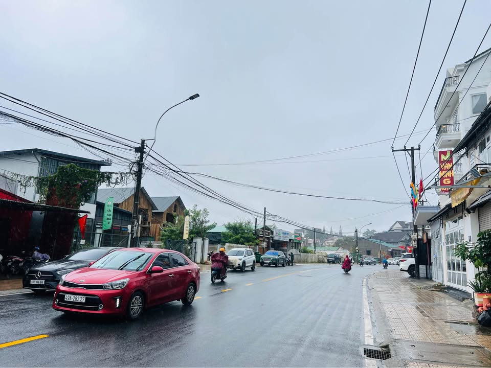 Đất thổ cư Đà Lạt 587m² giá 55 tỷ - Mặt tiền đường Nguyễn Công Trứ, kinh doanh thuận lợi!