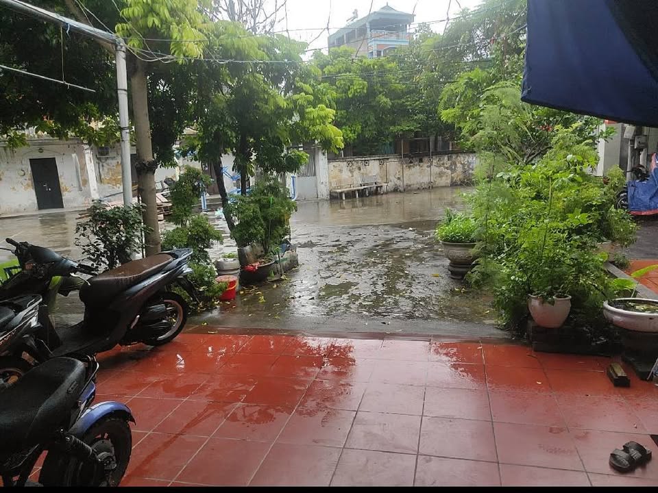 Bán nhà Ngõ 455 Hà Huy Tập 37m² giá 2.8 tỷ - Ô tô đỗ cửa, ở ngay!