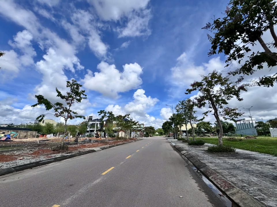 Đất nền Nguyễn Thị Định, Tam Kỳ 150m² giá 2.8 tỷ - Cơ hội đầu tư tốt!