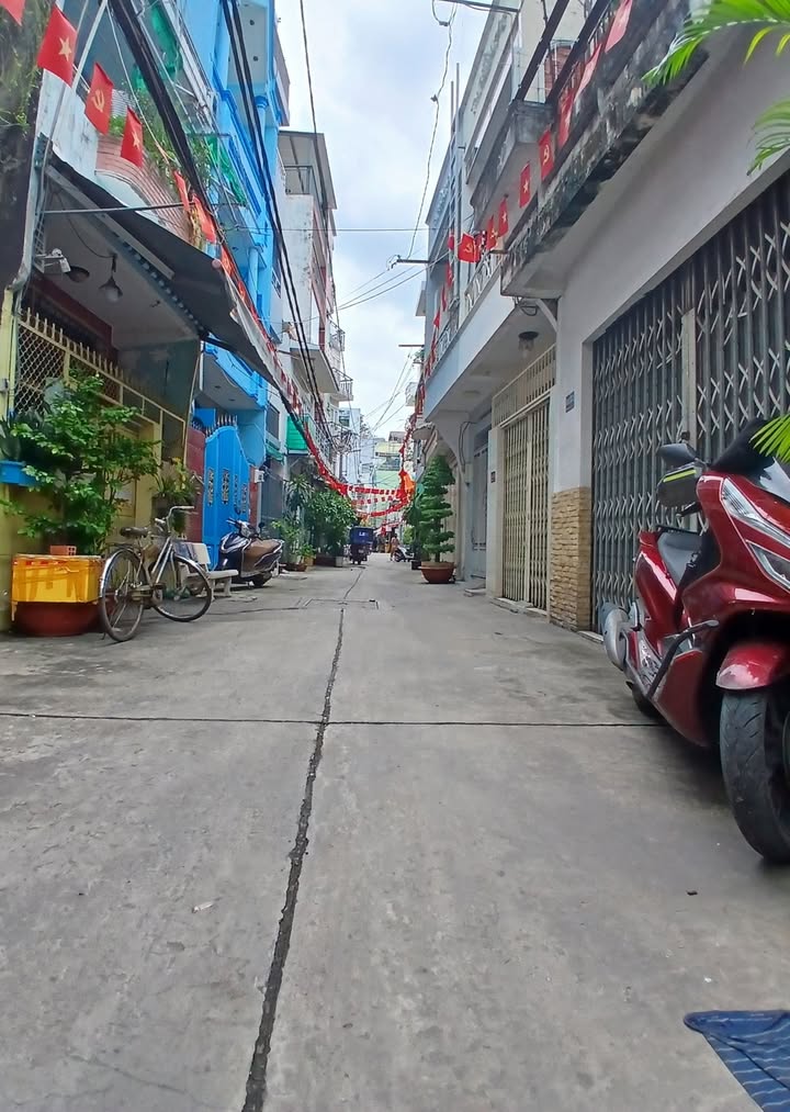 Nhà riêng Hoà Hưng, Quận 10, 43m² chỉ 6.5 tỷ - Ô tô vào tận nhà!