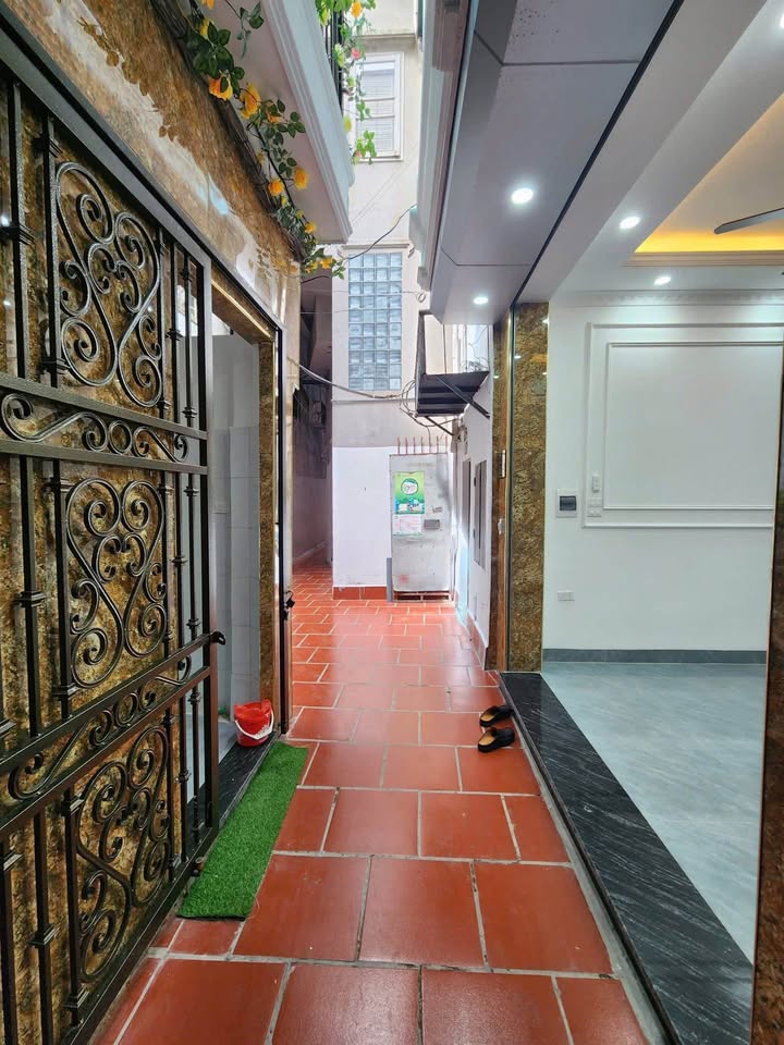 Nhà riêng 22 Đội Cấn, Ba Đình, 25m² giá 7.8 tỷ - Nhà mới đẹp, full nội thất!