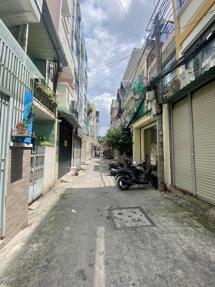 Nhà quận 10 - 61m² giá 12.9 tỷ - Chính chủ, giảm mạnh 1.5 tỷ!