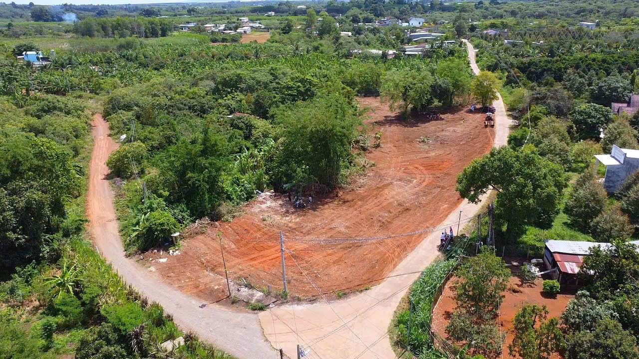 Đất nền mặt tiền bê tông 327m² giá 620 triệu - Cơ hội đầu tư hấp dẫn tại Cẩm Mỹ!