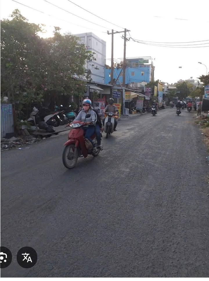 Đất mặt tiền đường Bưng Ông Thoàn, Quận 9, 2096m² chỉ 82 tỷ - Cơ hội vàng đầu tư!