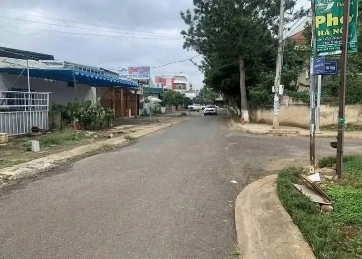 Nhà đẹp 1 tầng tại thị trấn Liên Nghĩa, 299m² giá 11.5 tỷ - Cơ hội đầu tư hấp dẫn!