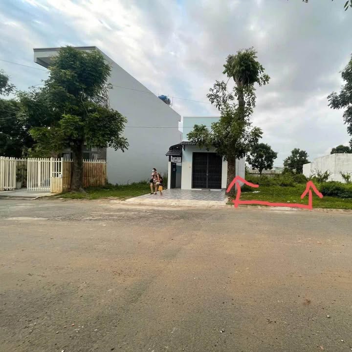 Đất nền Bến Lức 110m² giá thỏa thuận - Cơ hội đầu tư tuyệt vời!