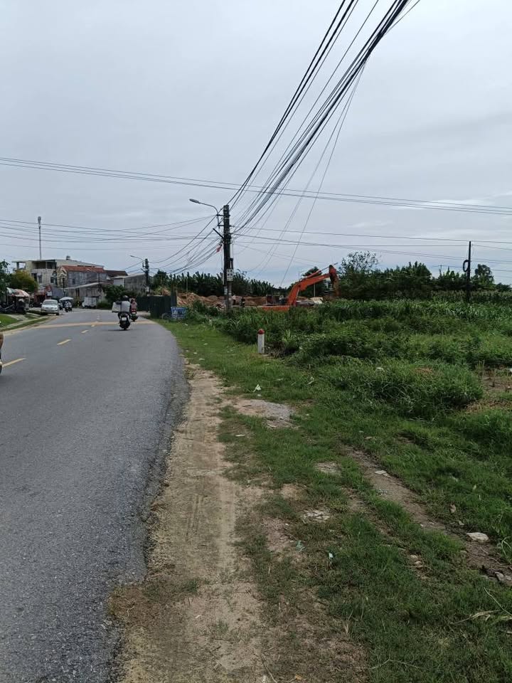 Đất nền mặt tiền đường Hoàng Sa 254m² giá thỏa thuận - Cơ hội đầu tư tuyệt vời!