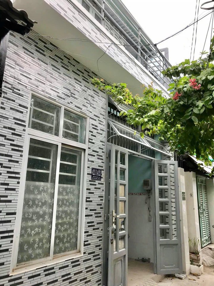 Nhà cho thuê tại Thủ Đức 140m² giá 8.5 triệu - Gần Gigamall, tiện ích đầy đủ!