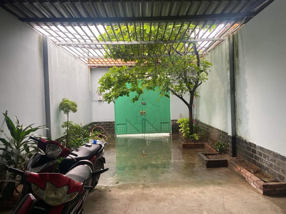 Nhà mặt tiền cho thuê 335m² tại xã Phạm Văn Hai - Giá chỉ 8 triệu/tháng!