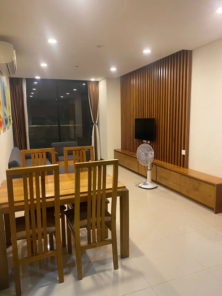 Căn hộ Maple Tôn Đản Nha Trang 59.7m² giá 4.5 tỷ - View phố đắt giá!