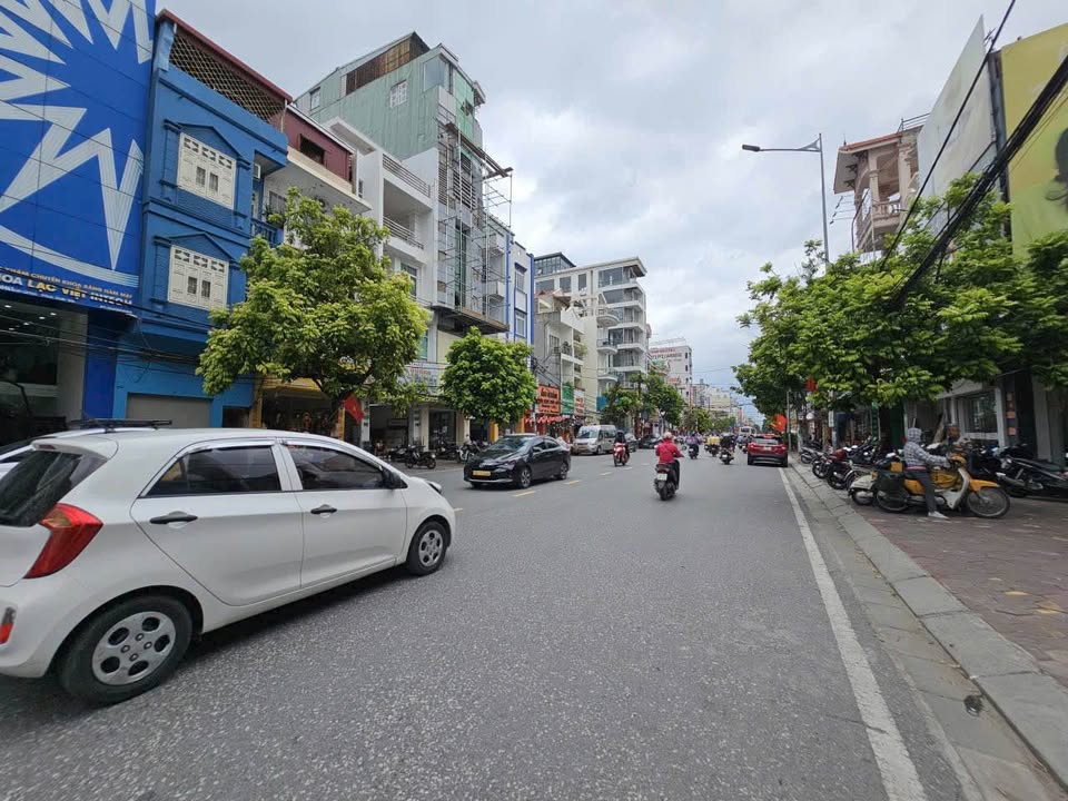 Nhà mặt đường Lương Khánh Thiện, Ngô Quyền, Hải Phòng 88m² giá 14 tỷ - Đầu tư hấp dẫn!