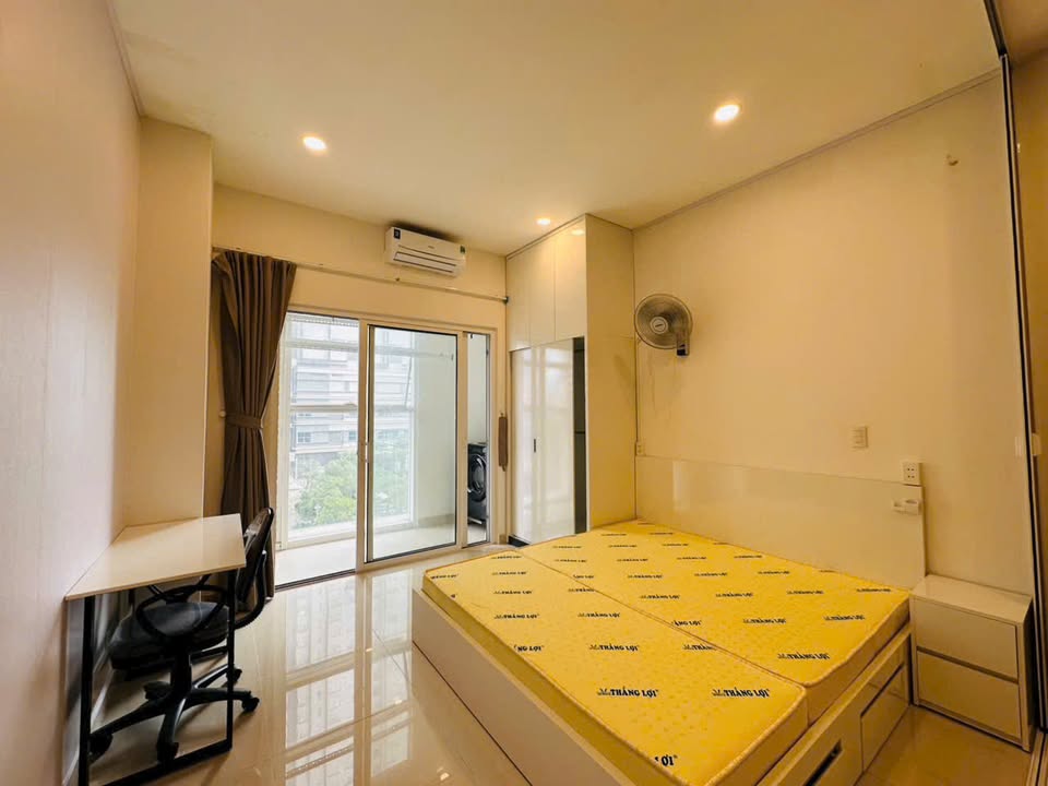 Căn hộ 1 phòng ngủ Sunrise City Quận 7, giá 11-13 triệu - Full nội thất cao cấp!